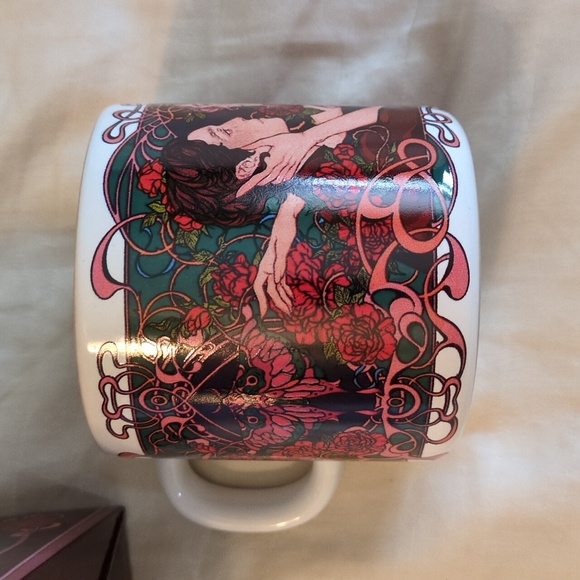 FairyLoot The Crimson Moth Mug - Picture 7 of 9